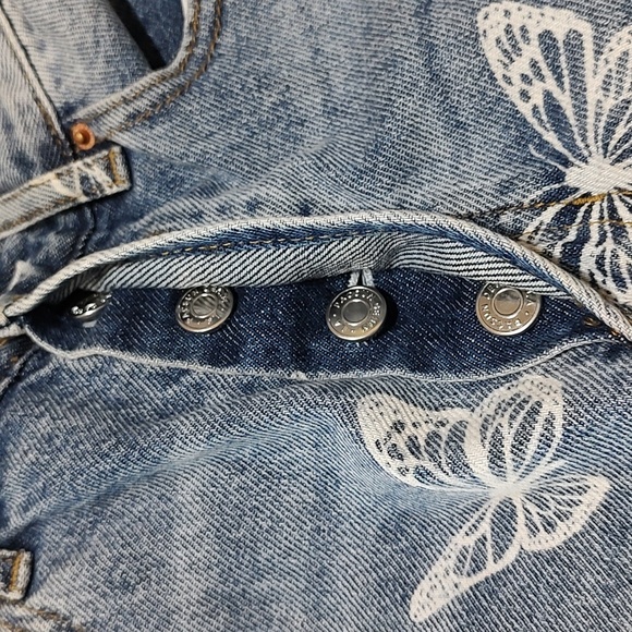 Pacsun Ultra High Rise Slim Button Fly Butterfly Theme Blue Jeans Size 26 - Picture 5 of 8
